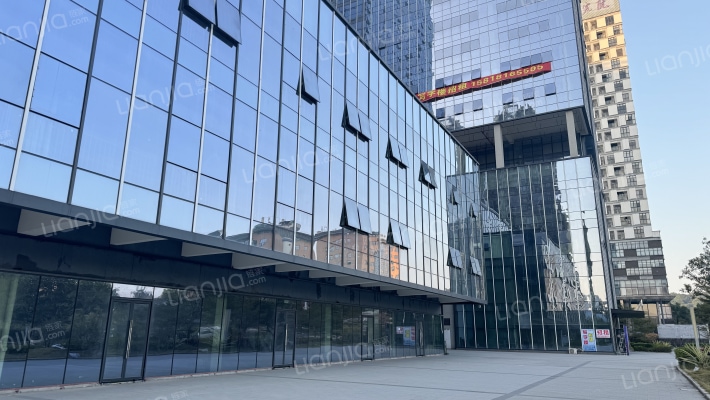 侨丰商业大厦外景图