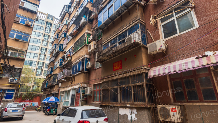 东四街小区外景图