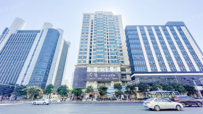 广场明珠外景图