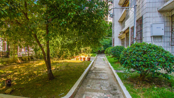 高新公寓外景图