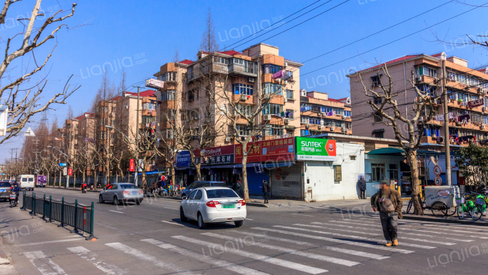 真光新村外景图