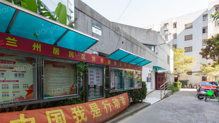 汽车公寓小区外景图