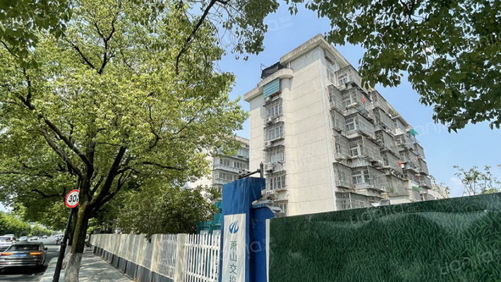 萧然西路585号外景图