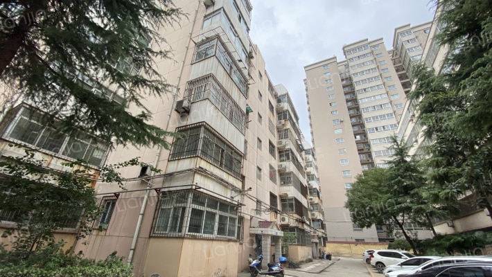 长缨小区外景图