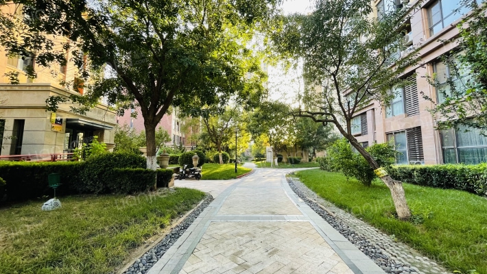 富力津门湖云舒花园外景图