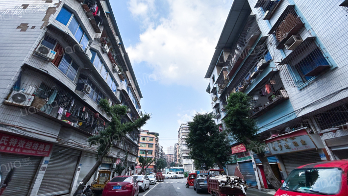 皮鞋城三路191号外景图