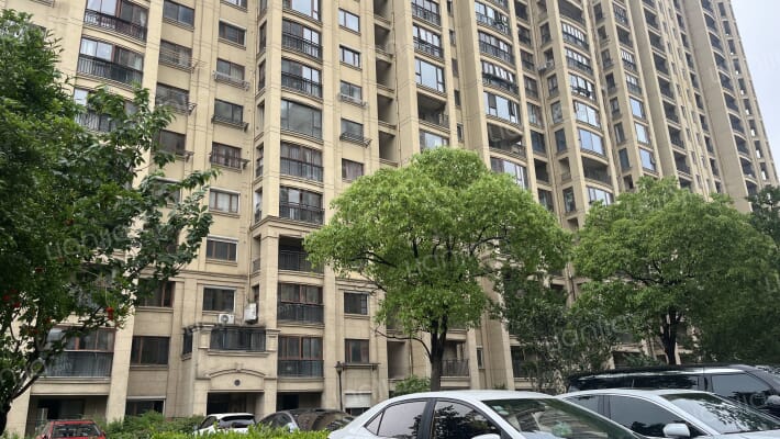 港湖新城花园外景图