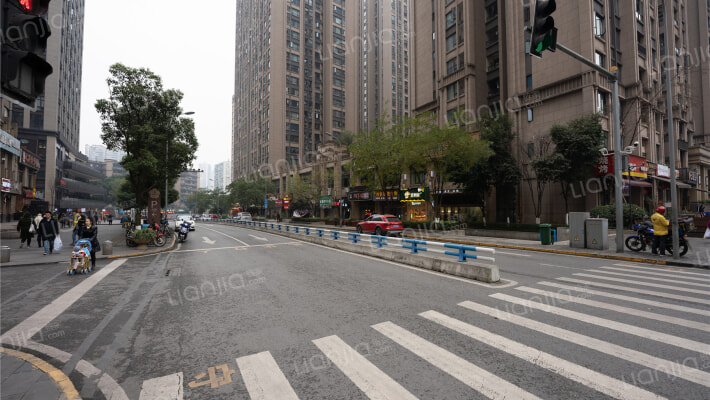 保利花半里百合园外景图