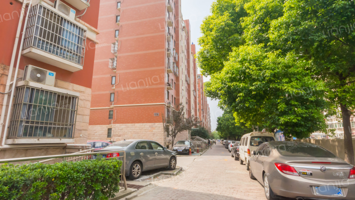 名嘉佳园小区外景图