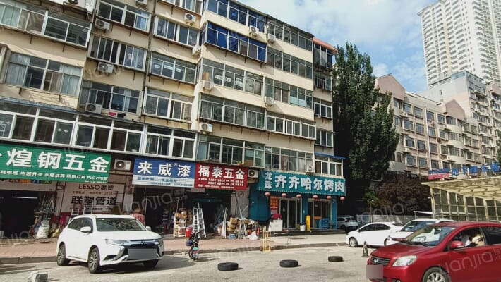 华丰街53号外景图