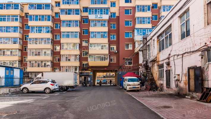 吉林省第二建筑公司第二分公司住宅小区外景图