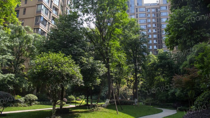 保利花园一期外景图