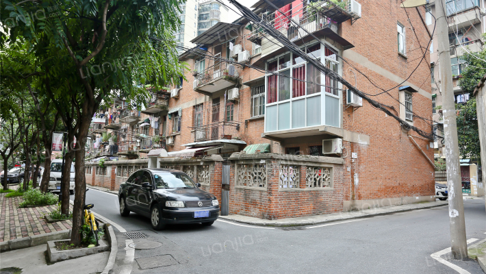 华泰小区外景图