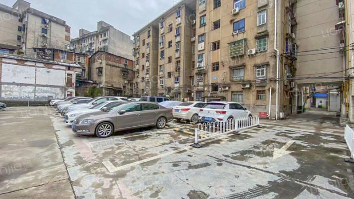 长沙市中心医院分院宿舍外景图