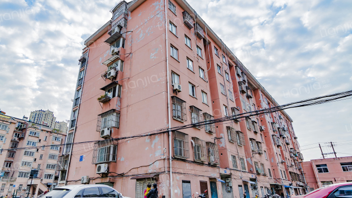 经发花苑外景图