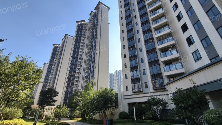 嘉华嘉誉湾外景图