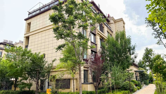 赢兴华庭外景图