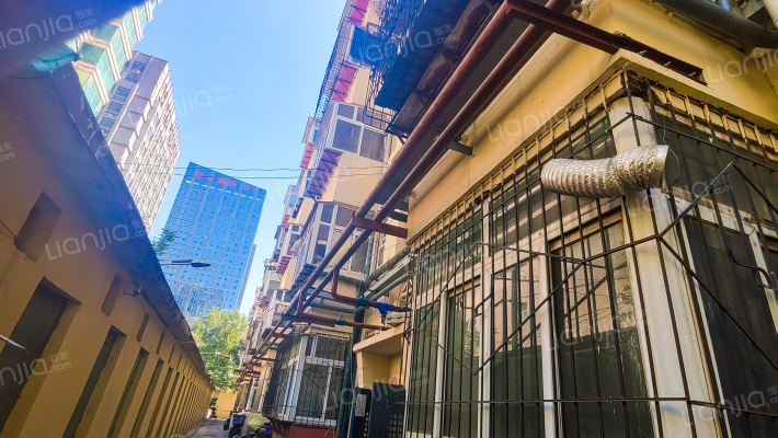 花园路178号外景图