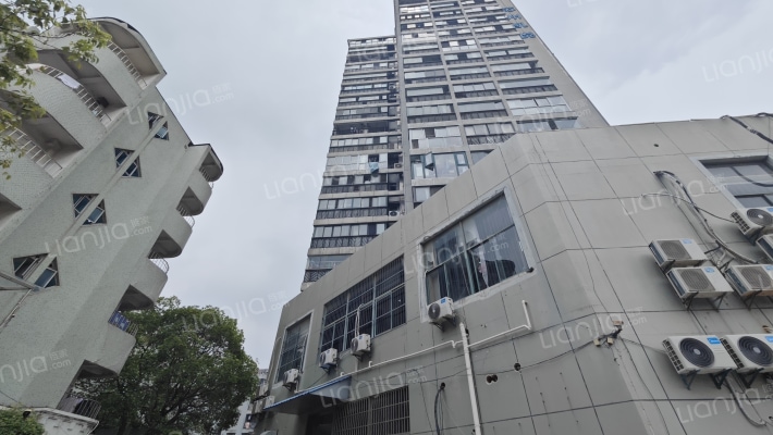 凯悦大厦外景图