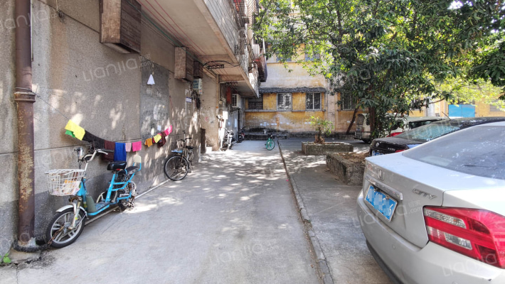 文锋西路外景图