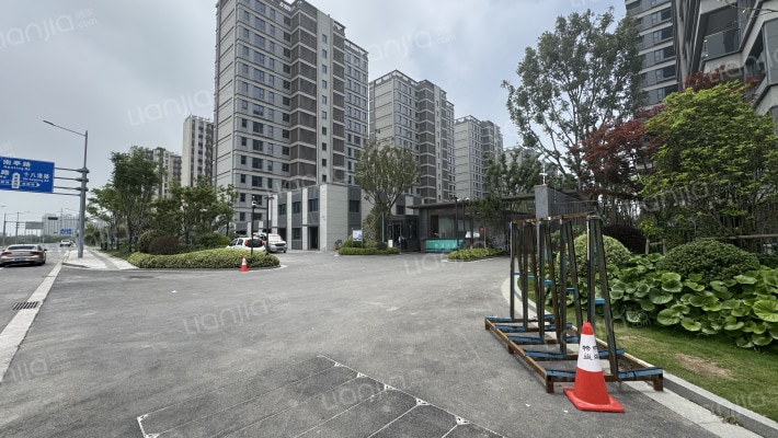 城发鼎盛华庭外景图