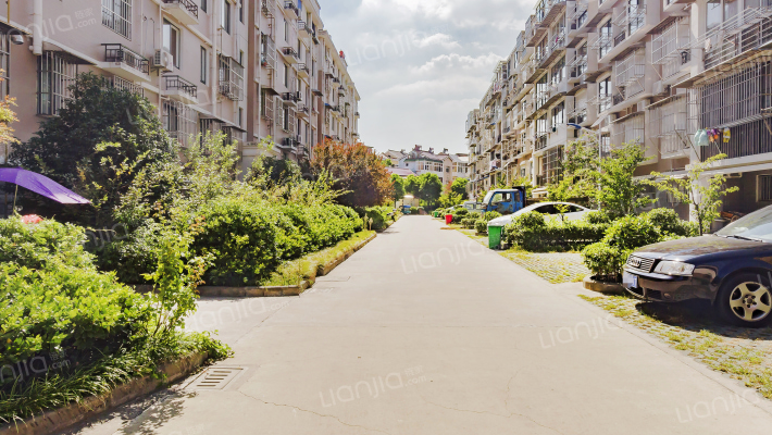 南漪小区外景图