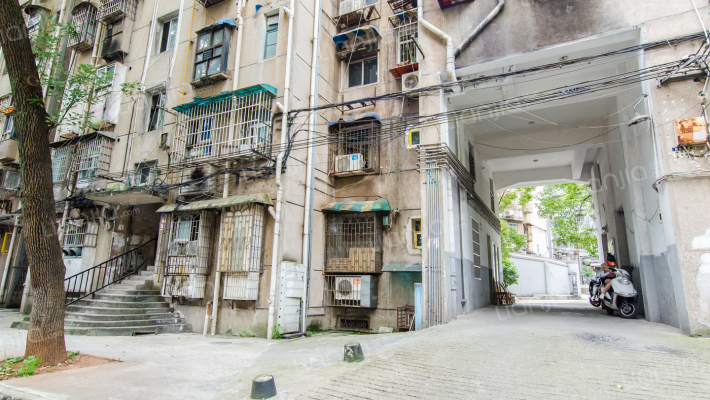 华光外贸外景图