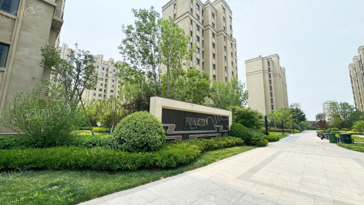 金茂悦东四区外景图