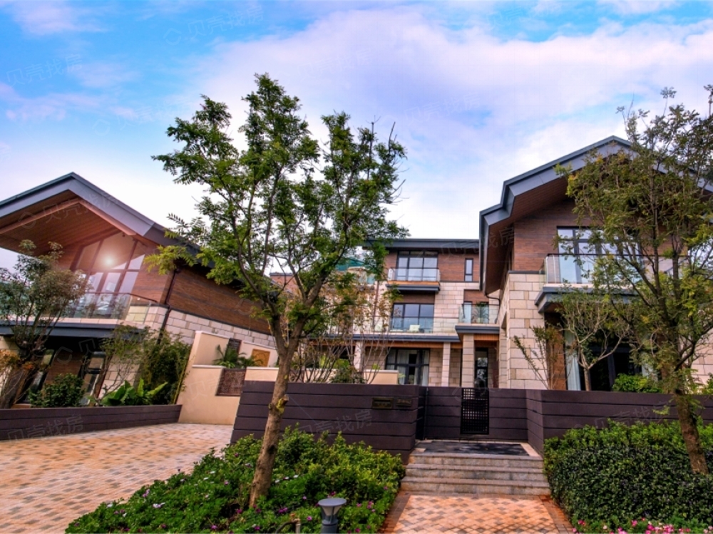 俊发玉龙湾相册