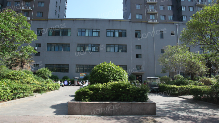 湖光新苑外景图