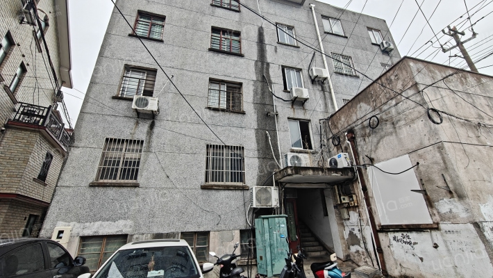 新厍路外景图
