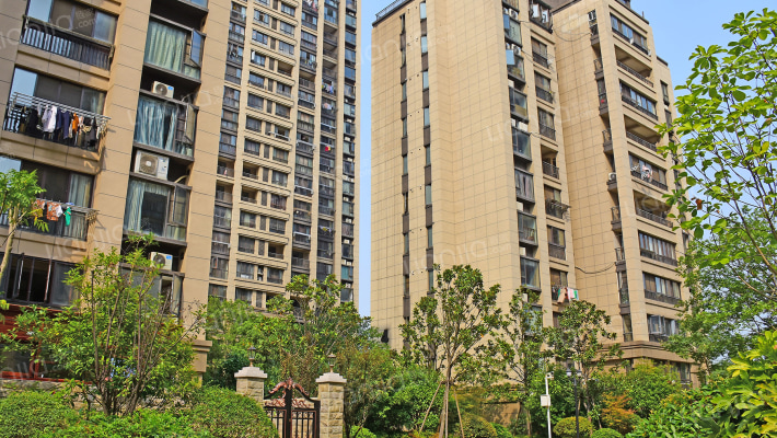 保利百合花园外景图