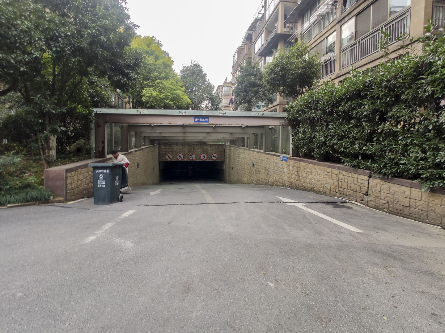 Shengshi Jiayuan compound photo 19