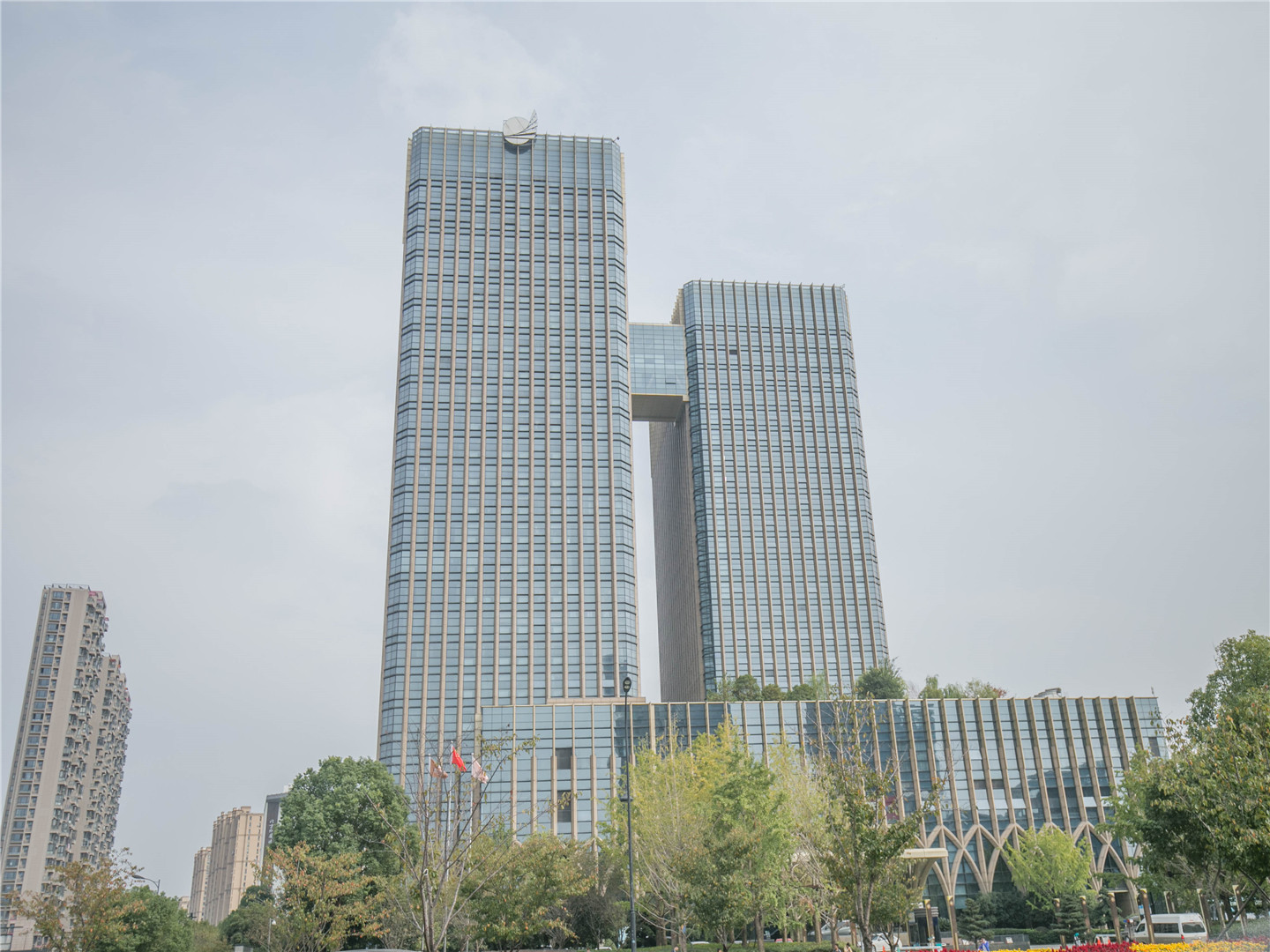 QiYu Center compound photo 4