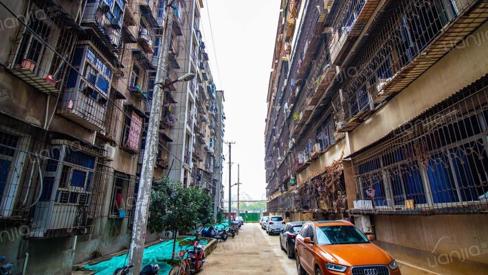 中建花园外景图