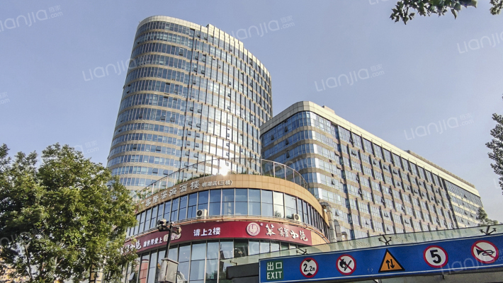 明湖广场外景图