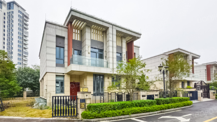 恒大海泉湾外景图