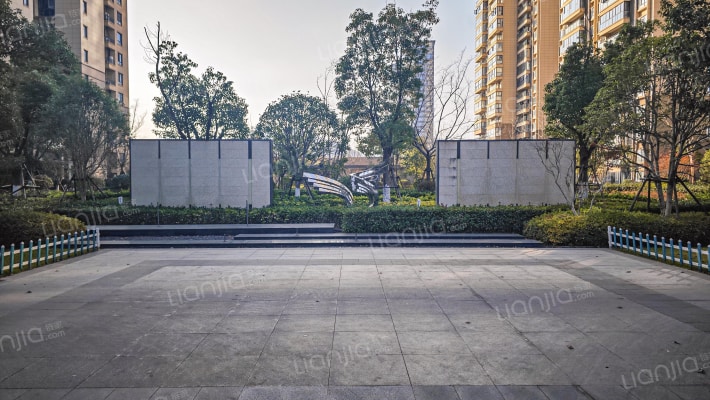 君荟华府外景图