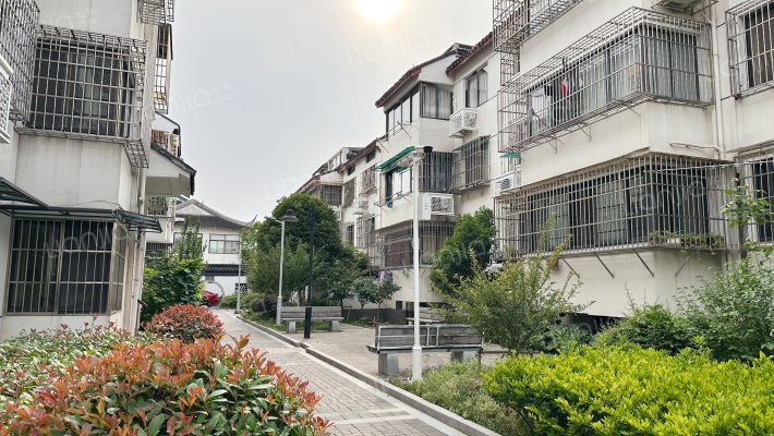 敬文里小区外景图