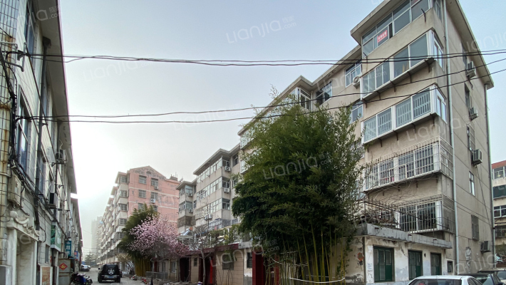 计委内贸委住宅楼外景图