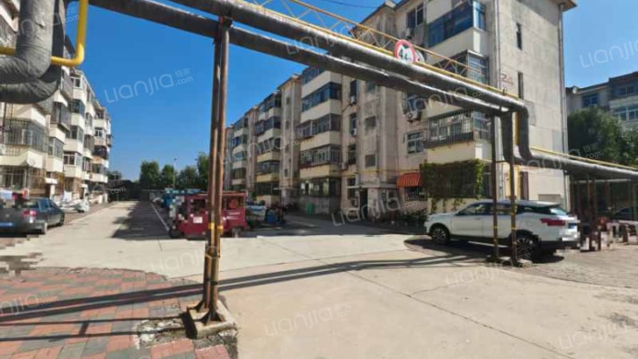 华隆小区外景图