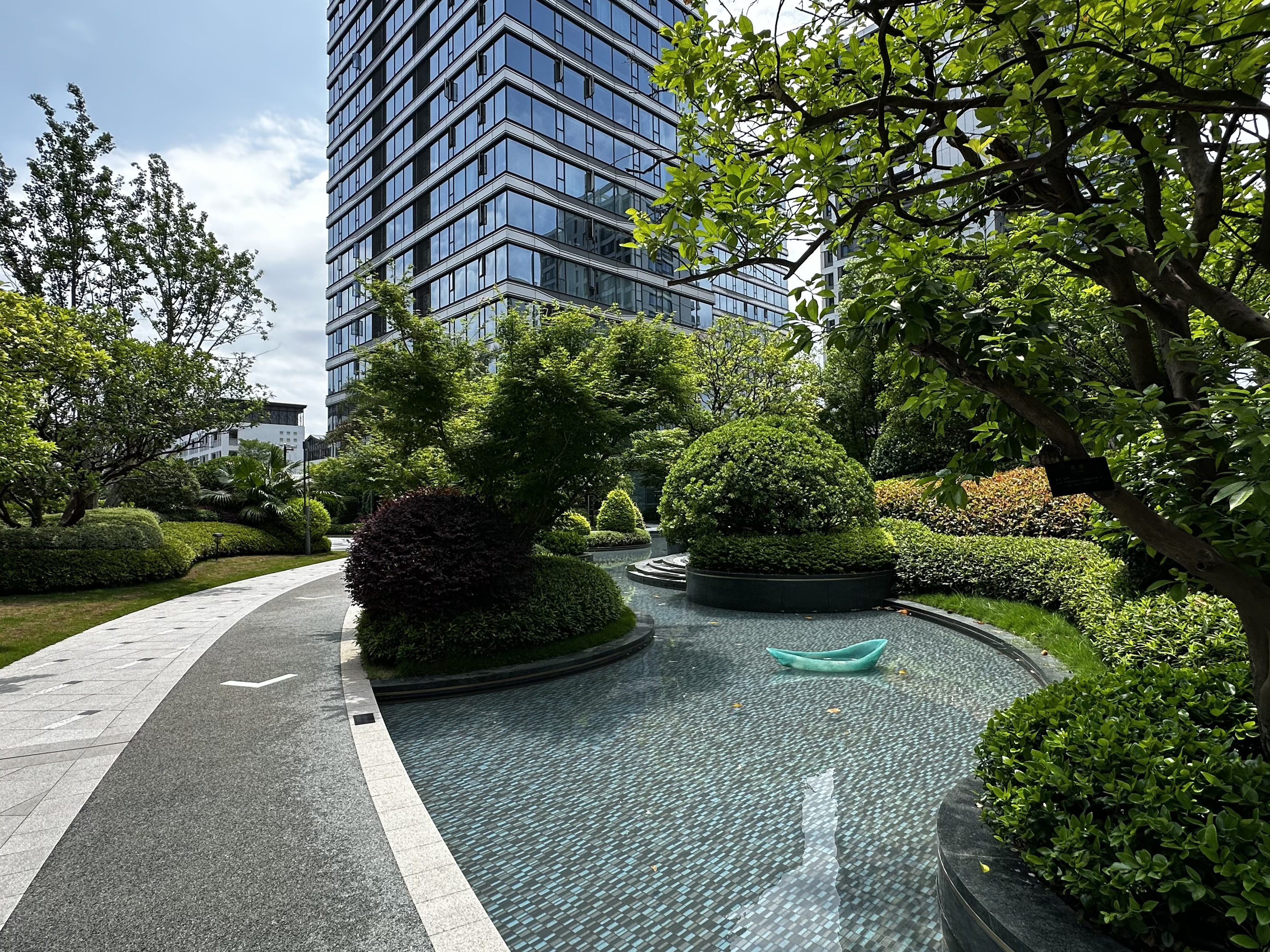 Yu Bin Mansion compound photo 4