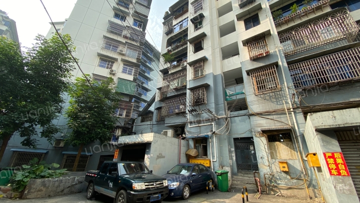 滨江中路17幢外景图