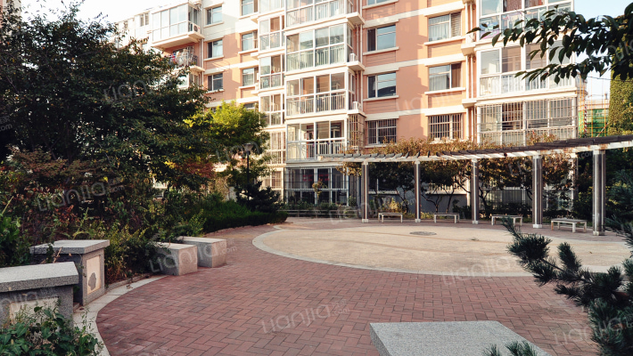 青啤酒香苑小区外景图