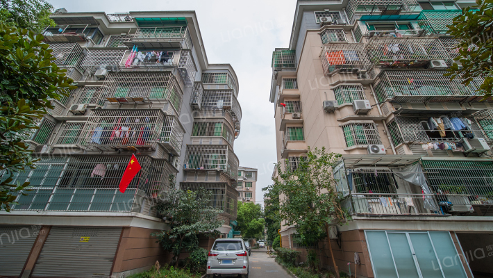 潘水南苑外景图