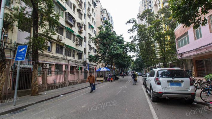 共和三路外景图