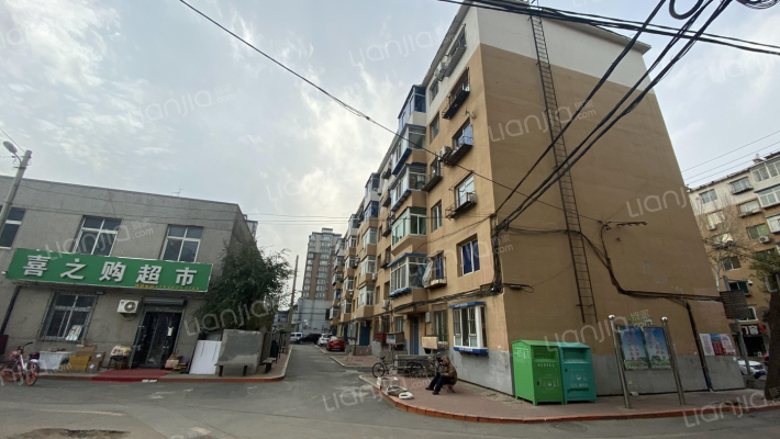 老瓜堡二小区外景图