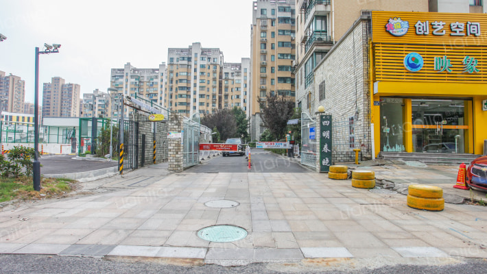 四明春晓外景图