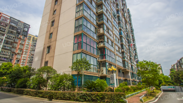 东方福邸外景图