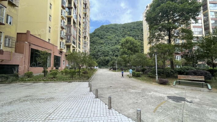 逸坤尚品外景图